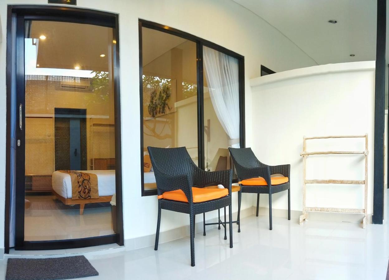 Hotel And Villa B52 Νησιά Γκίλι Εξωτερικό φωτογραφία